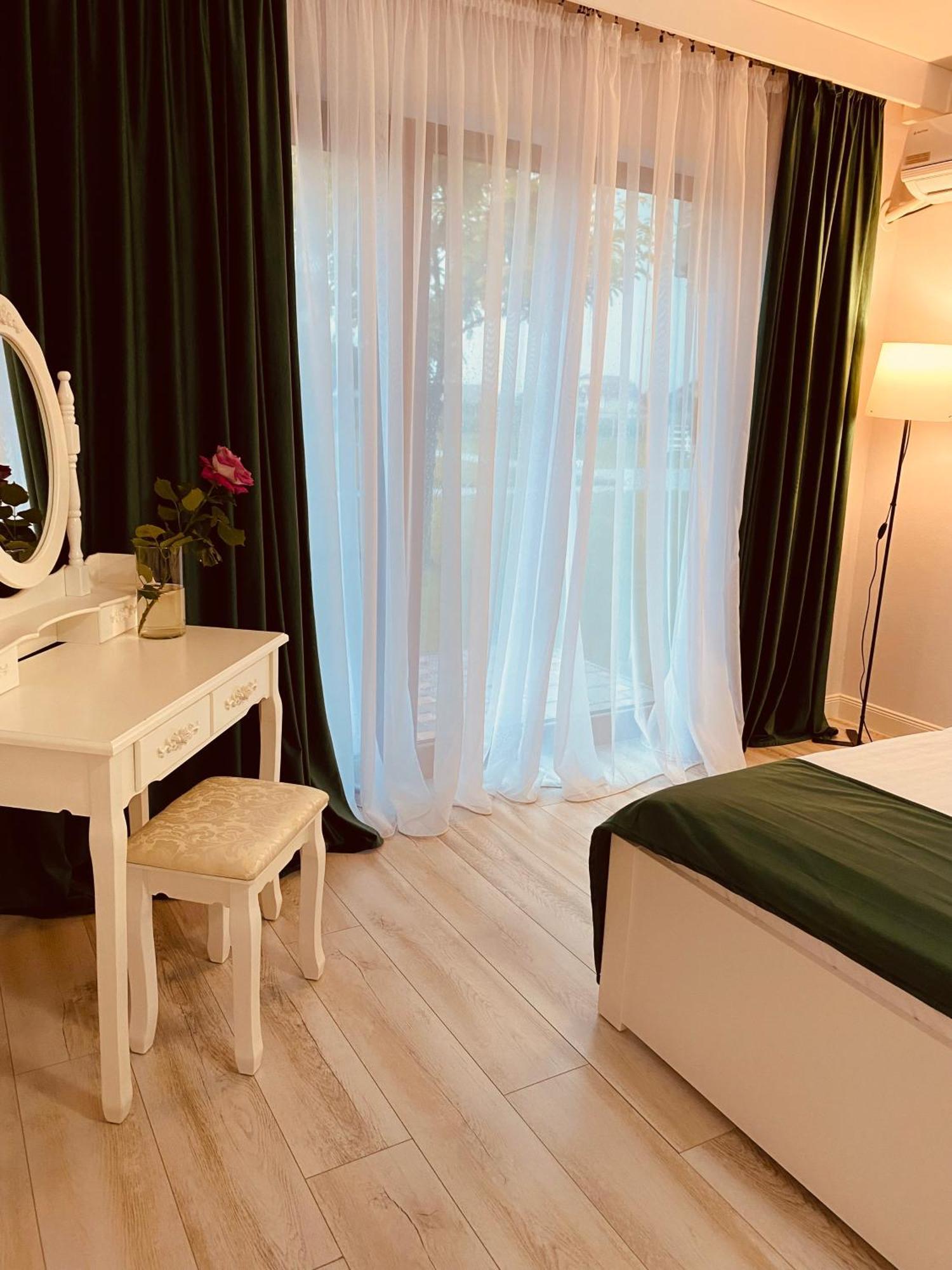 Complex Daniel'S Hotell Orăştie Eksteriør bilde