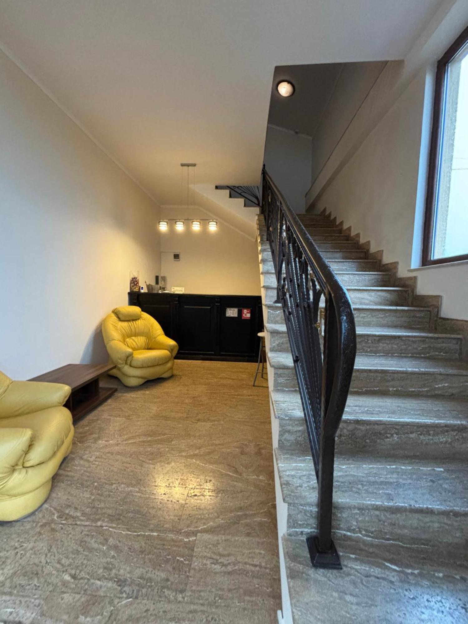 Complex Daniel'S Hotell Orăştie Eksteriør bilde