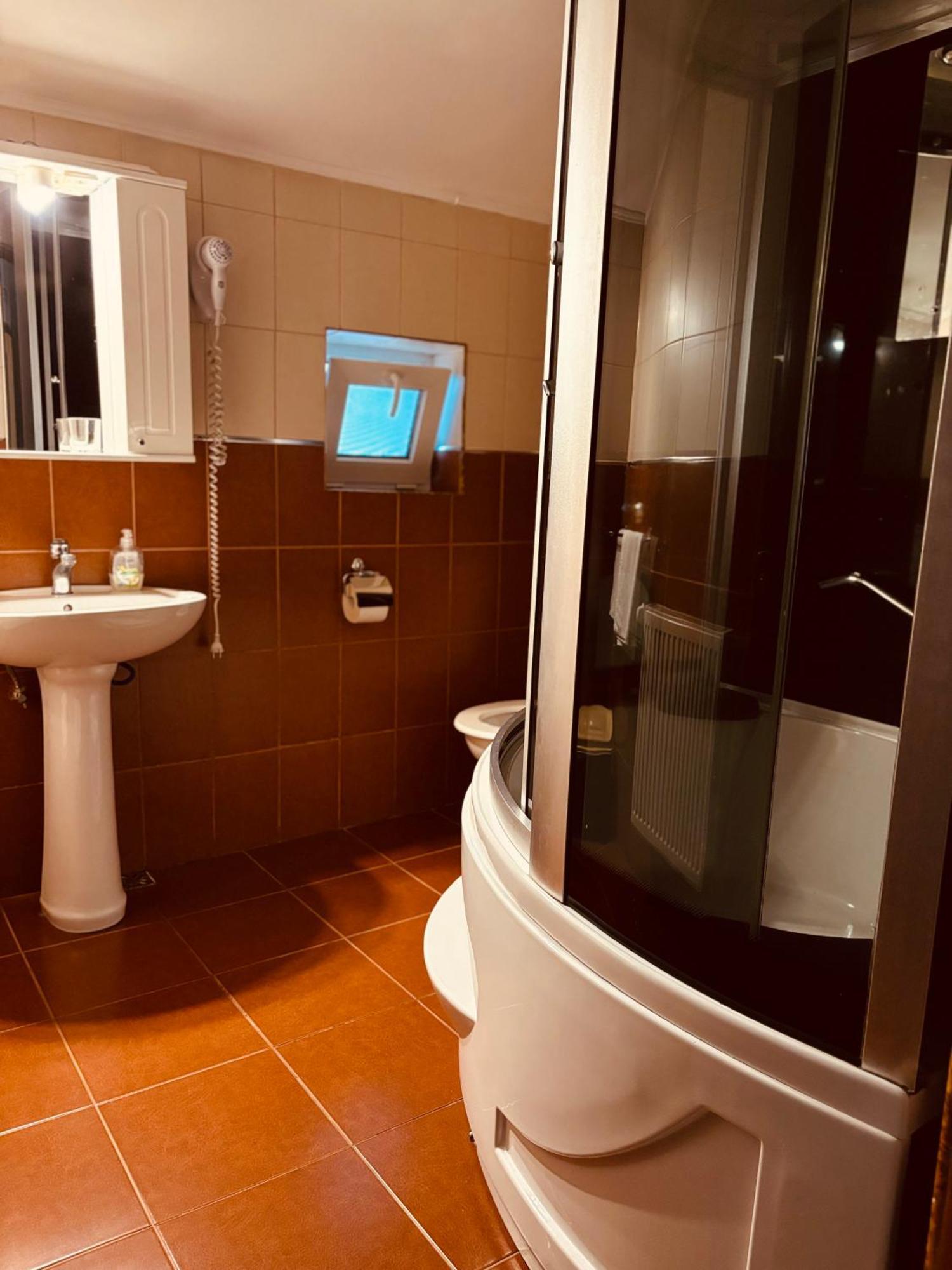 Complex Daniel'S Hotell Orăştie Eksteriør bilde